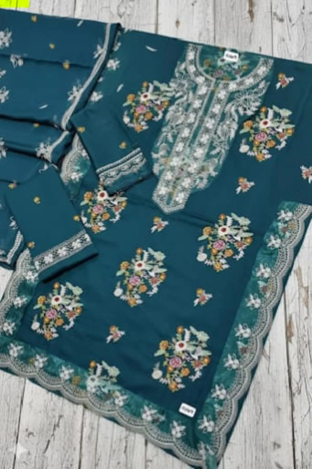 3Pcs Women's Unstitched Embroidered Suit