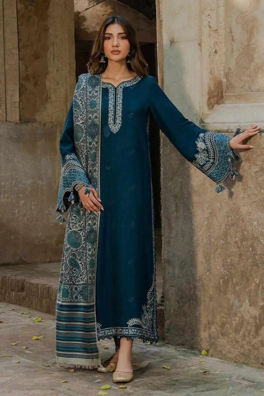 IZEL 3Pcs Women's Unstitched Embroidered Suit